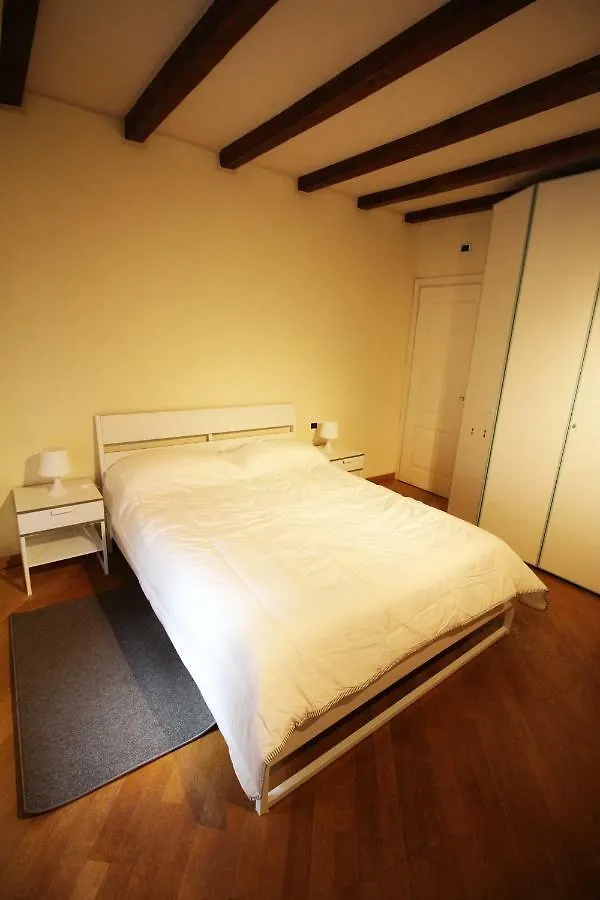 4 Via Pontida Hotel Milan Apartment